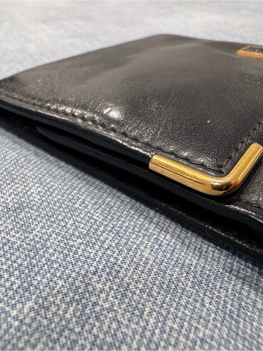 Dunhill Black Leather Coin Wallet - Picture 9 of 12